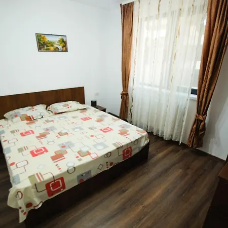 Kazeboo - Al Doilea Rand La Mare Apartmán