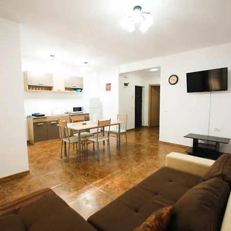 Kazeboo - Al Doilea Rand La Mare Apartmán
