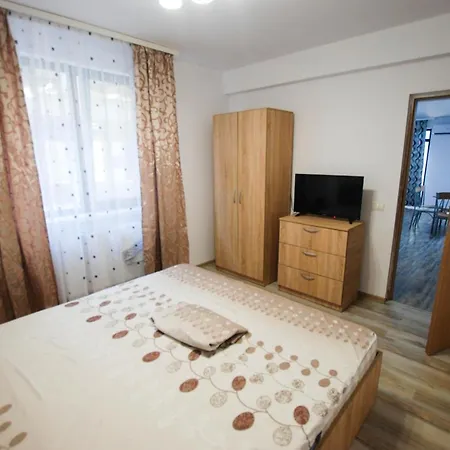 Kazeboo - Al Doilea Rand La Mare Appartement *