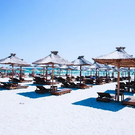 Kazeboo - Al Doilea Rand La Mare